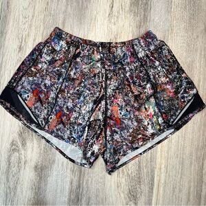 Lululemon Multicolor Abstract Women's Shorts Size 6‎